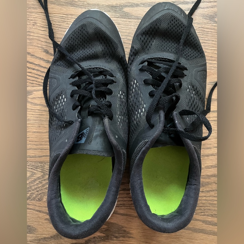 New Balance Black with White Soles Mens Sneaker 9